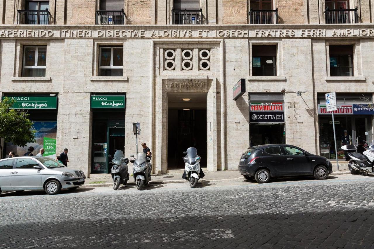 SPA Apartment Via Barberini Rom Exterior foto