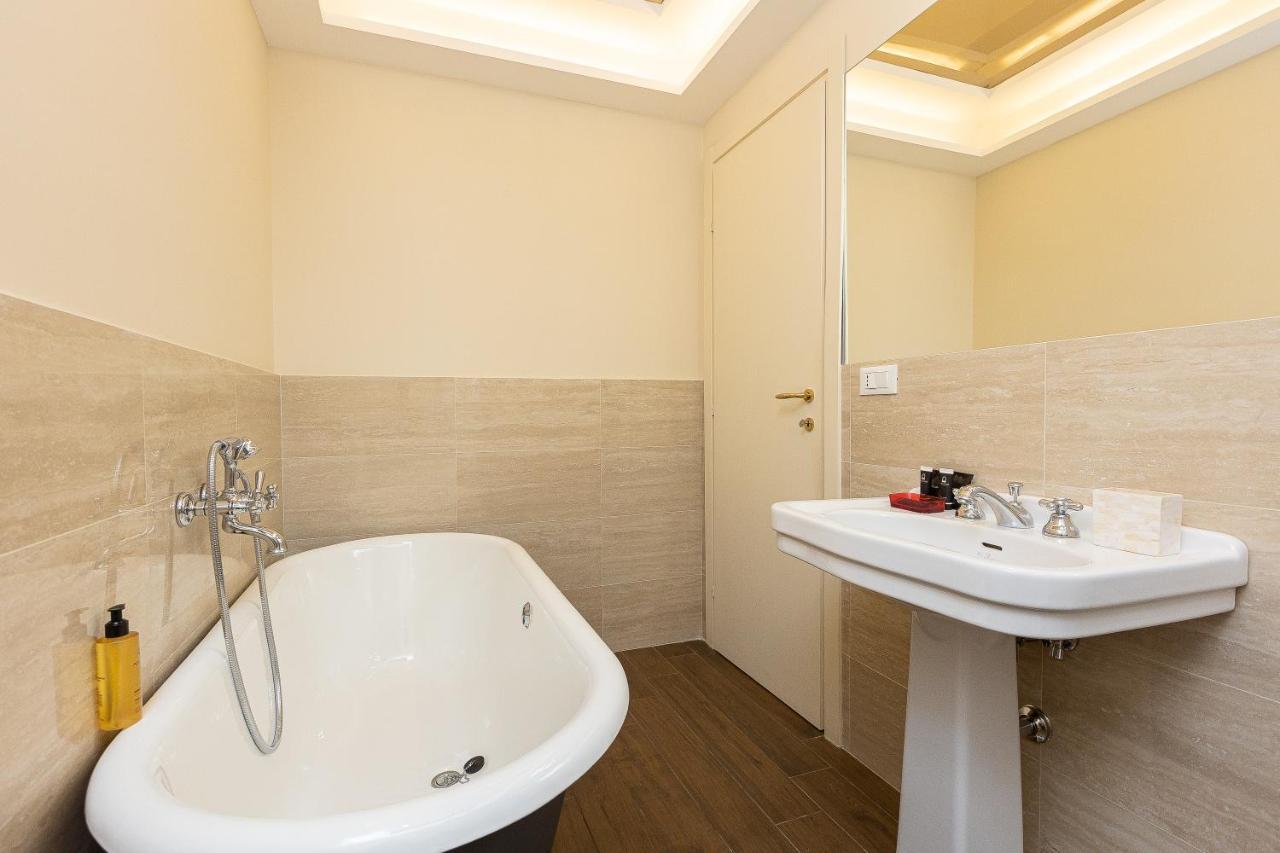 SPA Apartment Via Barberini Rom Exterior foto