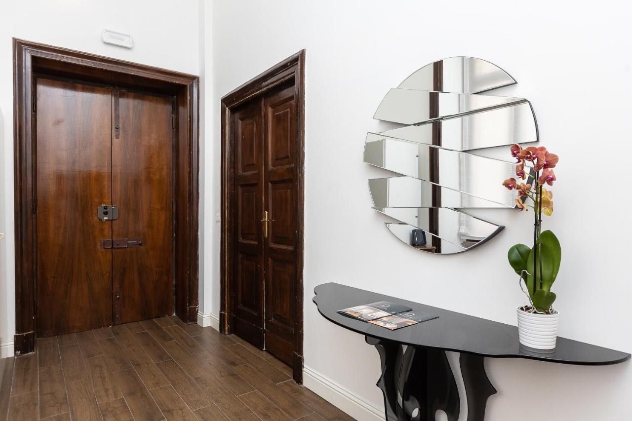 SPA Apartment Via Barberini Rom Exterior foto